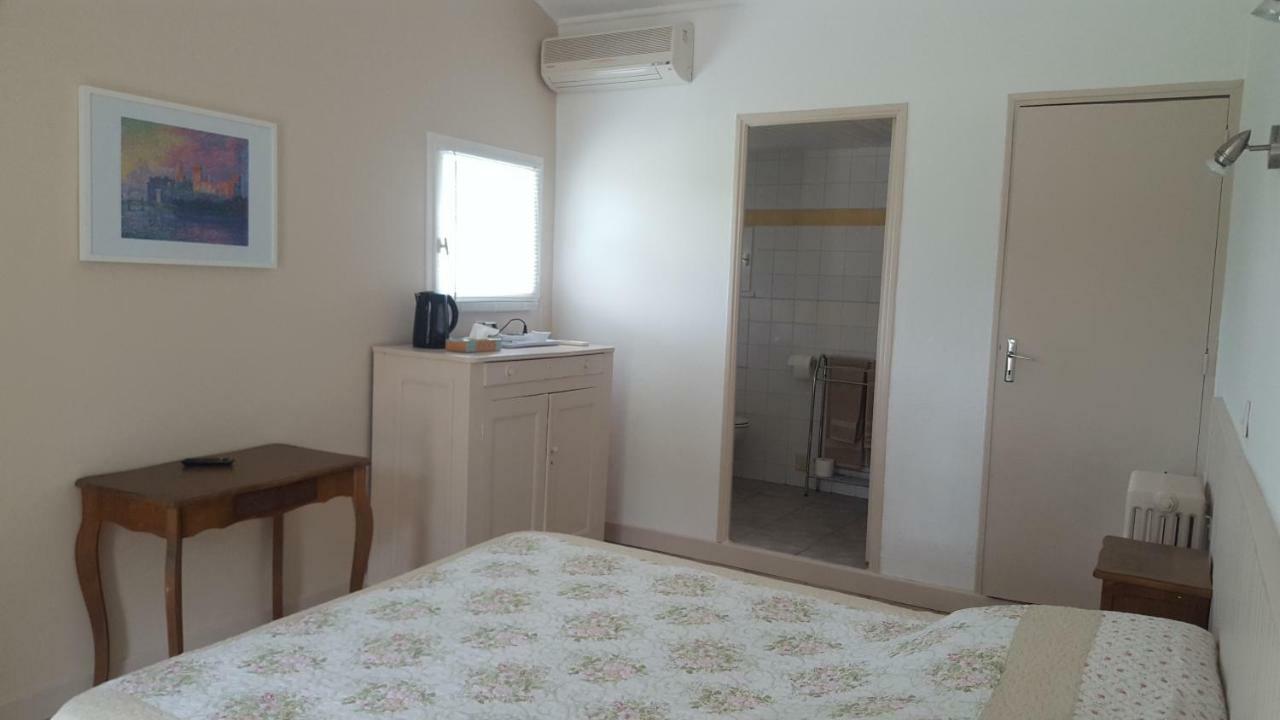 Chambres D'Hotes De La Gardy Eyragues Eksteriør billede